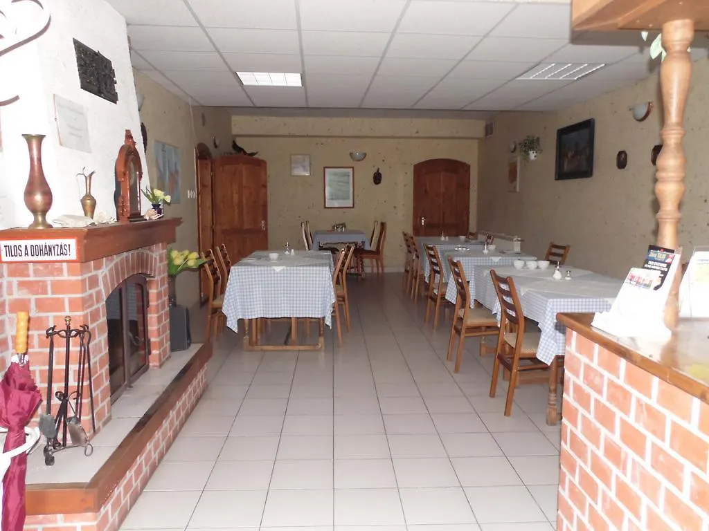 Agi Panzio Obuda Bed & Breakfast Budapest 0*,